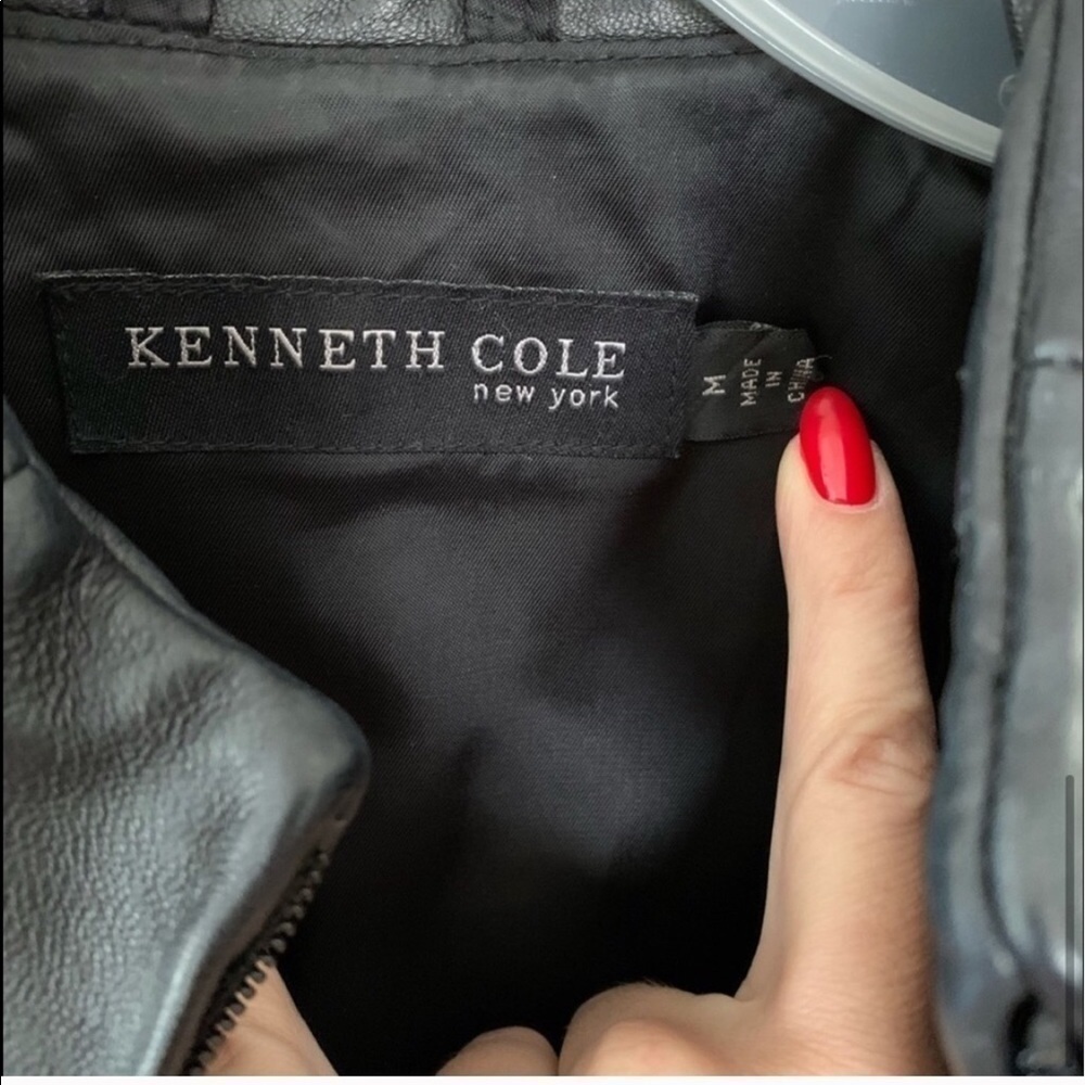 Kenneth Cole 100% Leather Jacket - Picture 6 of 8